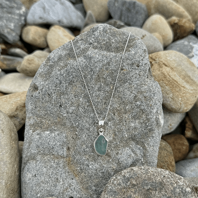 Raw Aquamarine Stone Necklace