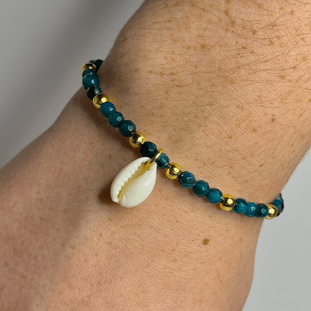 Cowrie & Blue Agate Bracelet