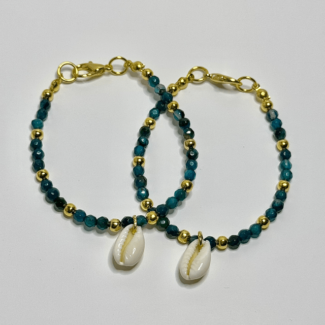 Cowrie & Blue Agate Bracelet