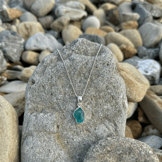 Raw Aquamarine Stone Necklace